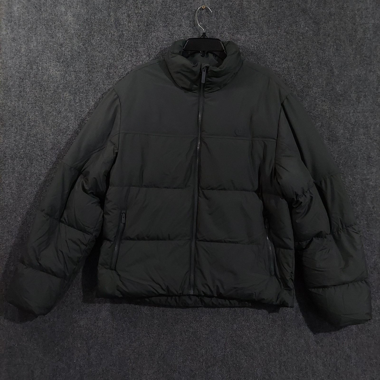Vuori Jacket Mens Large Green Boulder Insulated Puffer Zip Up 100% Down Outdoor